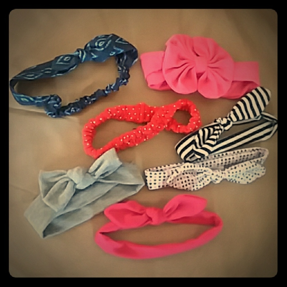 🎀7 for $5- Rambo Style Headband Bows 🎀